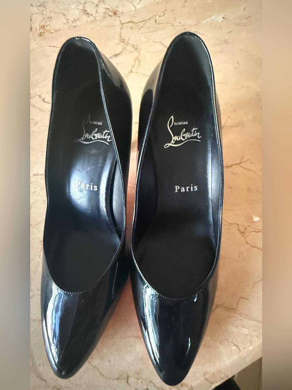 Christian Louboutin Black Patent Leather   FANNYLOVE PATENT PUMP